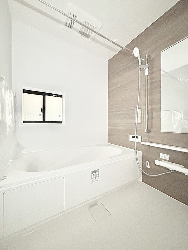 一日の疲れを癒やす大切なバスタイム。ゆっくりとお風呂を楽しんで疲れをとりたいですね!