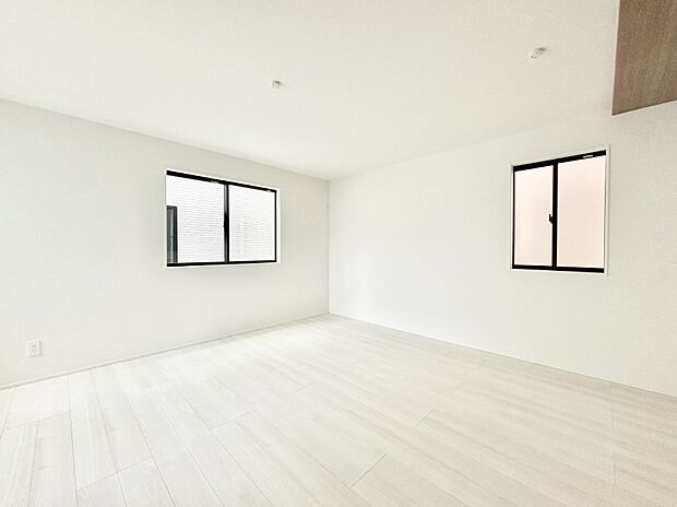 家族の笑顔が自然と生まれてくる、そんな雰囲気のダイニングに仕上がっています 