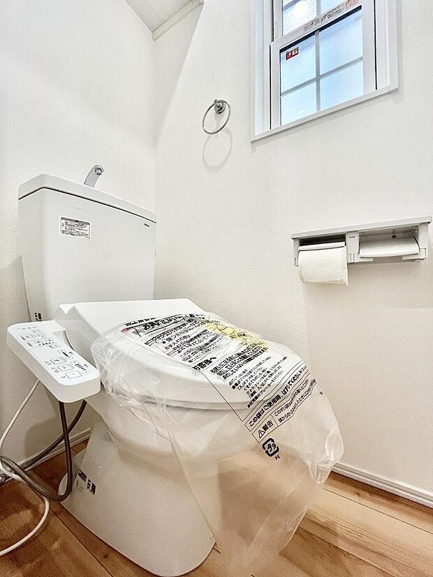 トイレは安心の2箇所!朝のバタバタも一安心です。