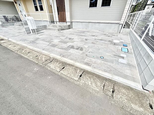 生活に欠かせない駐車スペース。