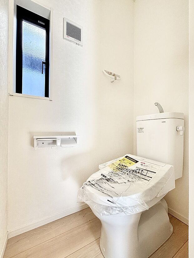 トイレは1階と2階それぞれに配置されていてとても便利です。 