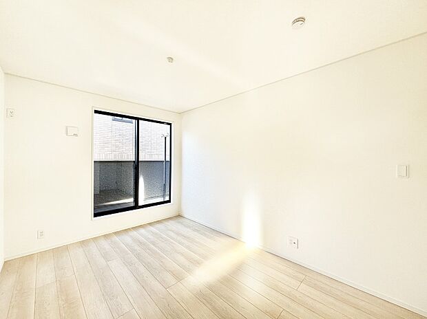 爽やかな日差しがお部屋全体を優しく包み込んでくれます