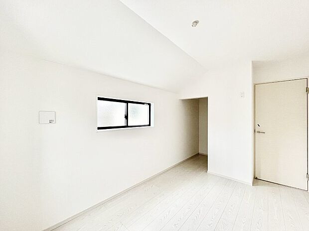 収納が充実しているので居住スペースを広々使えます