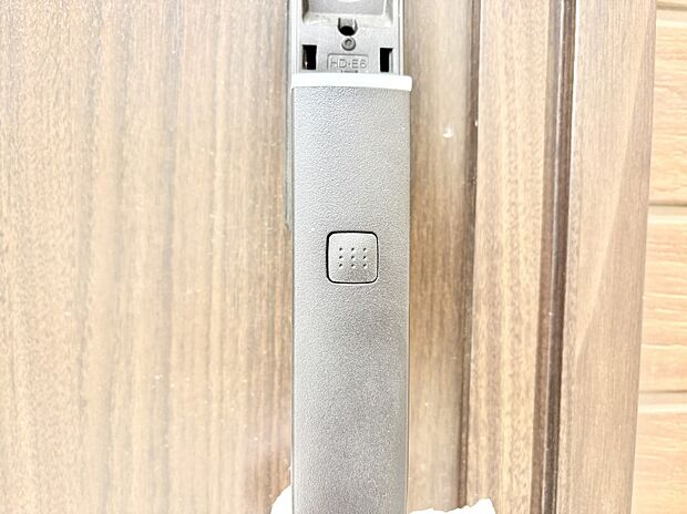 スマートに開錠できる電子キー