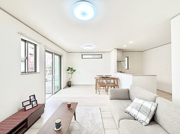 住む方の個性が引き出される、インテリアを考えるのが楽しみなリビングです!