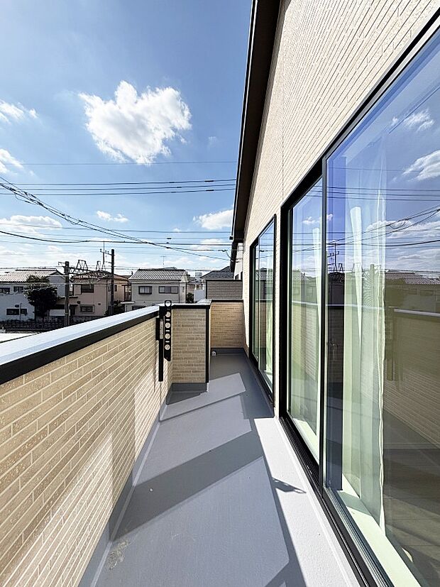 風通しの良いバルコニー