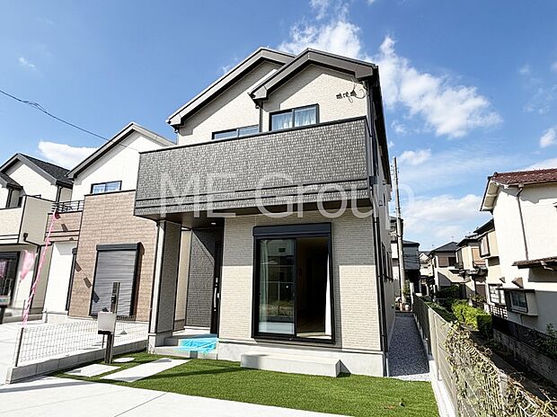 溢れる陽光でご家族の笑顔も輝く