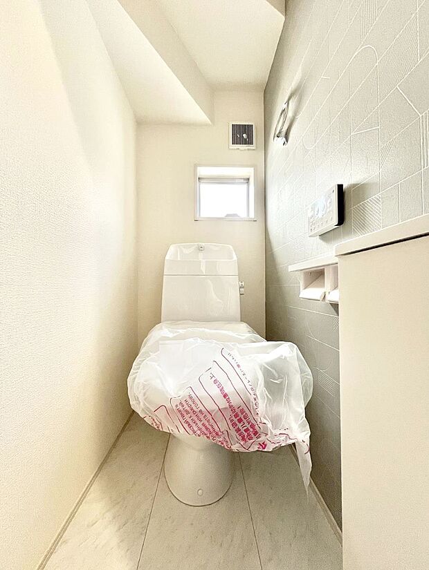 トイレは1階と2階それぞれに配置されていてとても便利です。