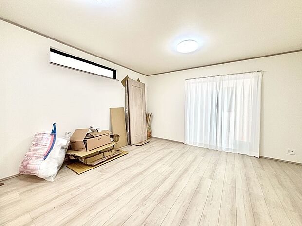 落ち着いた雰囲気のＬＤＫは家族みんなの快適空間  