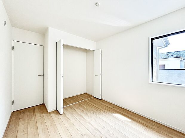 収納が充実しているので居住スペースを広々使えます