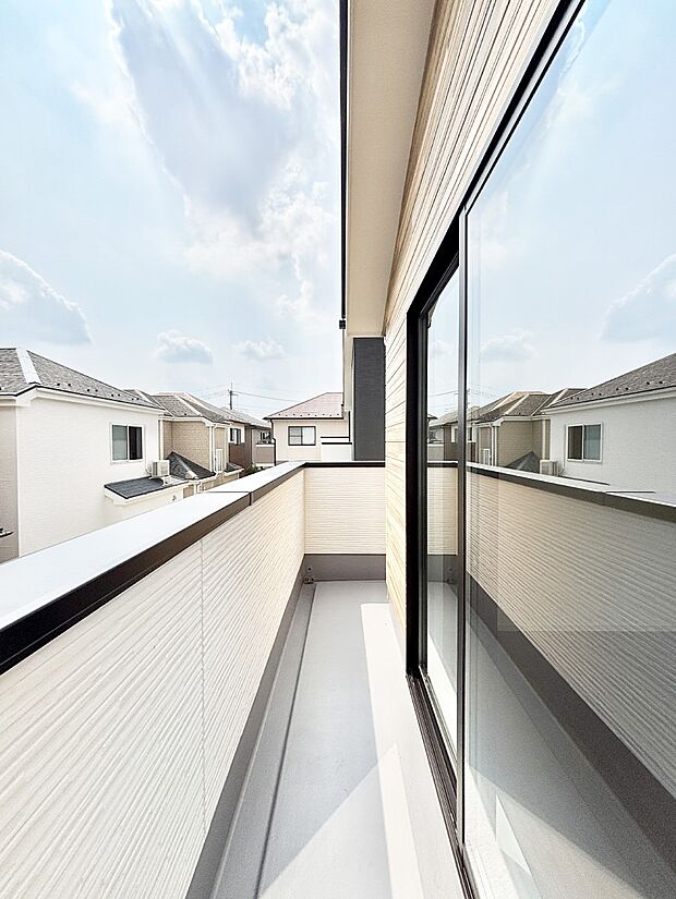 風通しの良いバルコニー