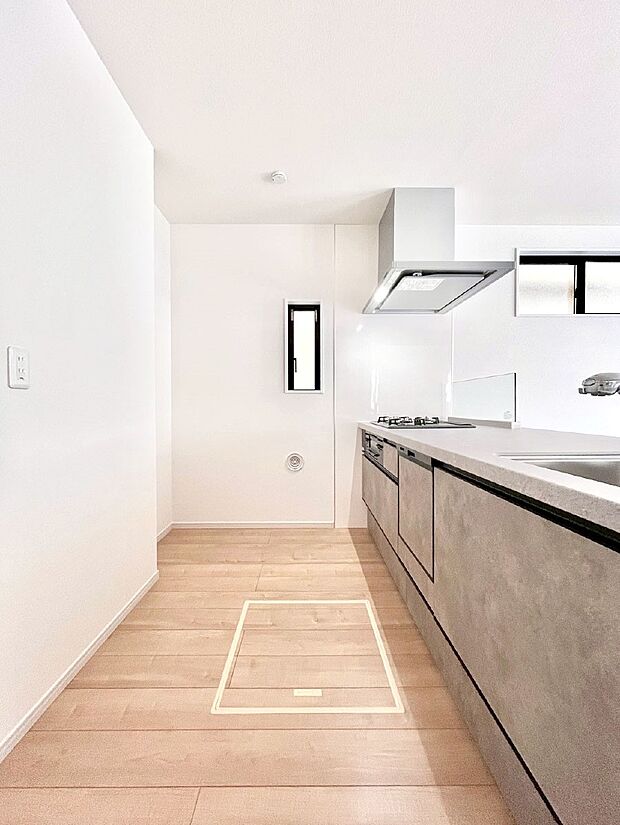 ゆとりあるキッチンではご家族と楽しくお料理ができます。