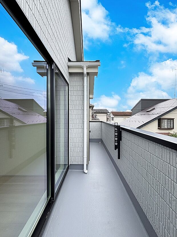風通しの良いバルコニー
