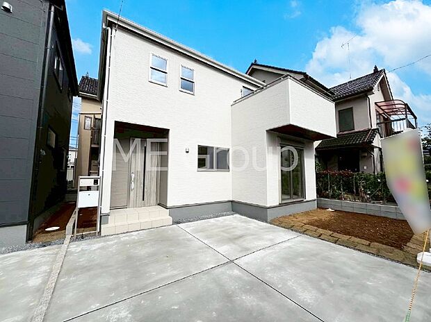 溢れる陽光でご家族の笑顔も輝く