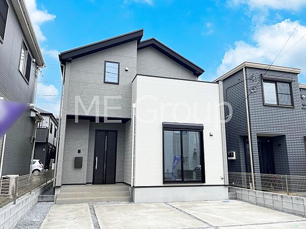 溢れる陽光でご家族の笑顔も輝く