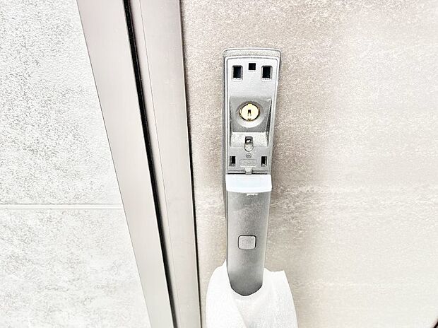 スマートに開錠できる電子キー