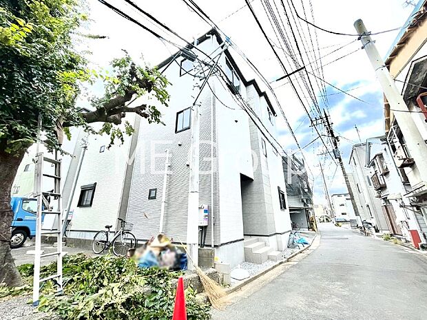 溢れる陽光でご家族の笑顔も輝く