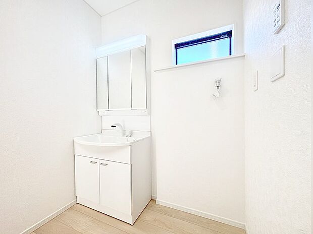 上質な洗面空間がゆとりの時間を演出