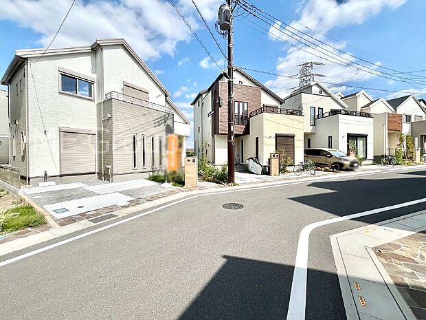 たっぷりの陽光と心地よい風が舞い込む住まい 
