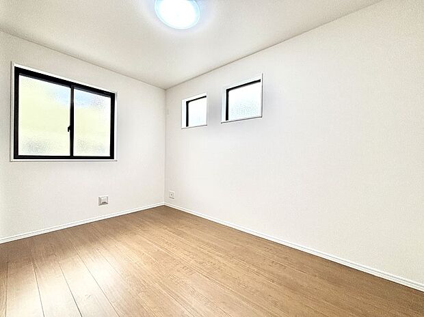 2面採光で明るさ&風通し良好!