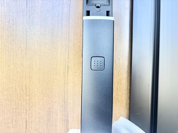 スマートに開錠できる電子キー