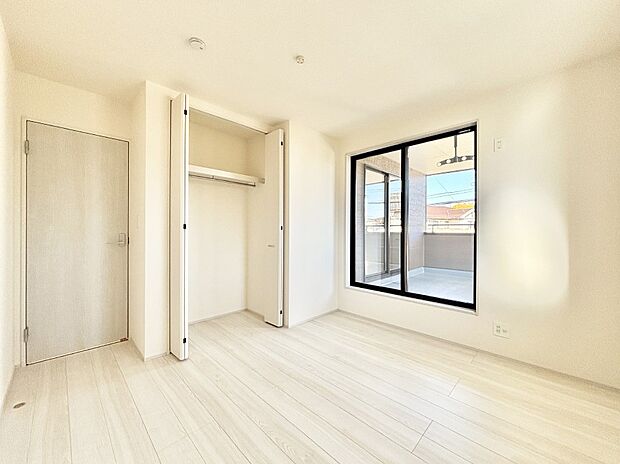 収納が充実しているので居住スペースを広々使えます