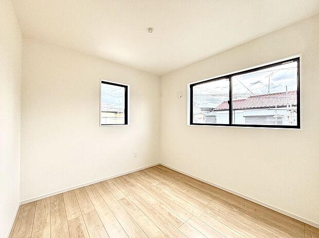 2面採光で明るさ＆風通し良好！