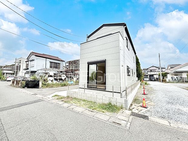 上質感あふれる外観デザイン。魅力の住まいを実現。 