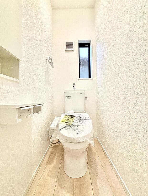 トイレは1階と2階それぞれに配置されていてとても便利です。 