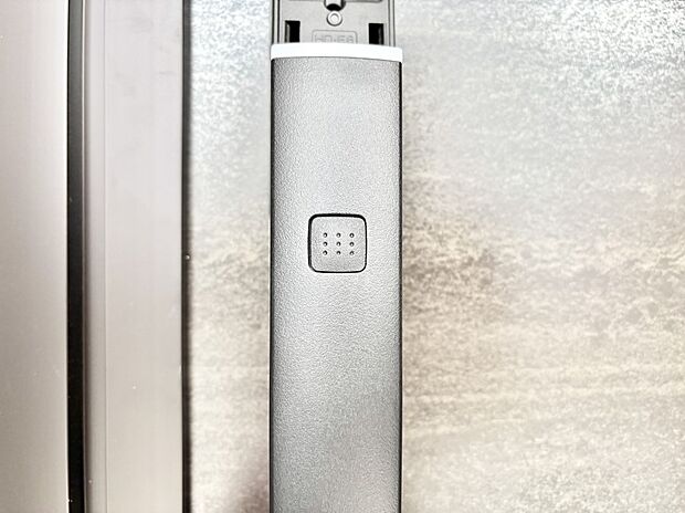 スマートに開錠できる電子キー