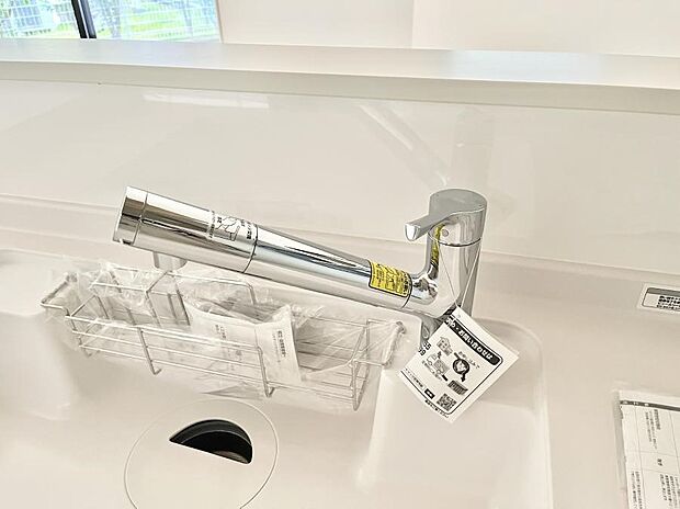浄水器一体型のキッチンで洗い物用・料理用と切り替え簡単!キッチンワークをより快適にします!