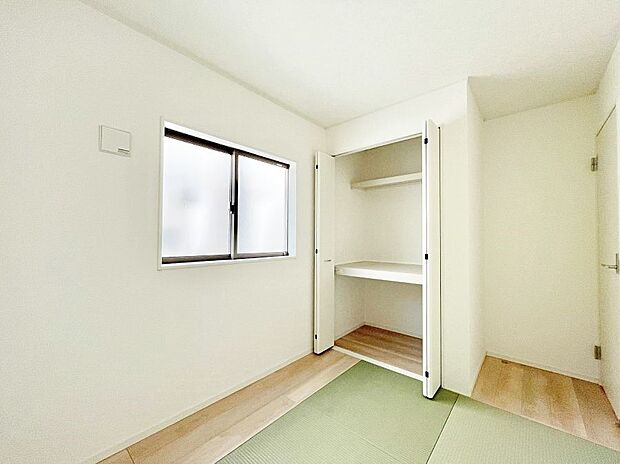 畳ならではの温かさが癒しの時間を作る和室