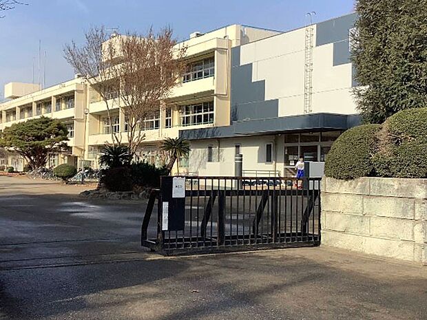 中学校 2600m 流山市立南部中学校