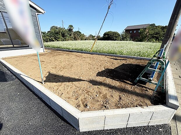 明るさたっぷりのお庭