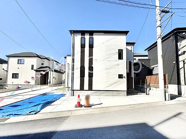 心地よい暮らしが送れそう！明るい陽光に包まれる全室2面採光の住まい。