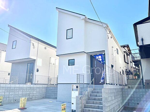 暮らしやすさと居心地の良さにこだわったシンプルで飽きのこないデザイン !