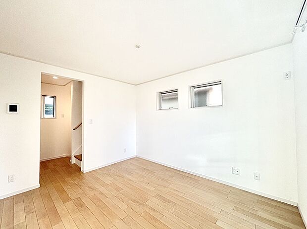 落ち着いた雰囲気のＬＤＫは家族みんなの快適空間  