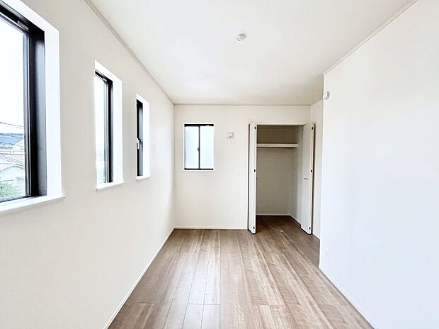 収納も充実しています!どんなお部屋にするか考えるのが楽しみですね。