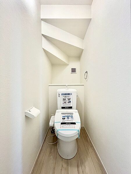 トイレは1階と2階それぞれに配置されていてとても便利です。