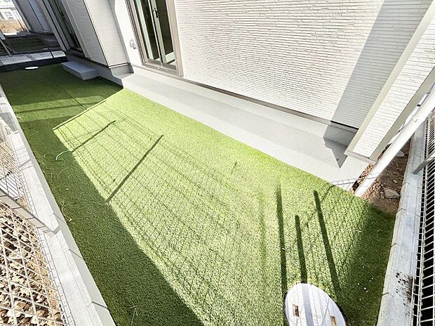 明るさたっぷりのお庭