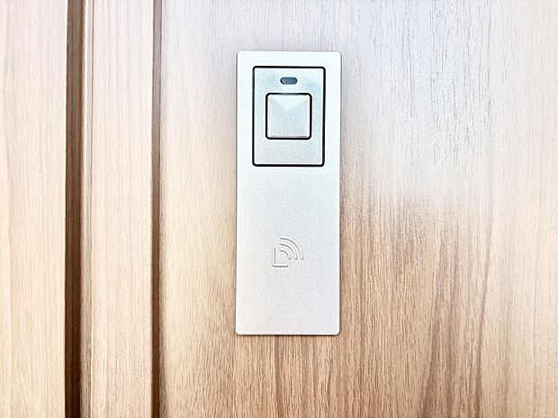 スマートに開錠できる電子キー