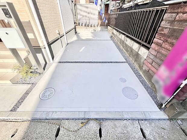 生活に欠かせない駐車スペース。　