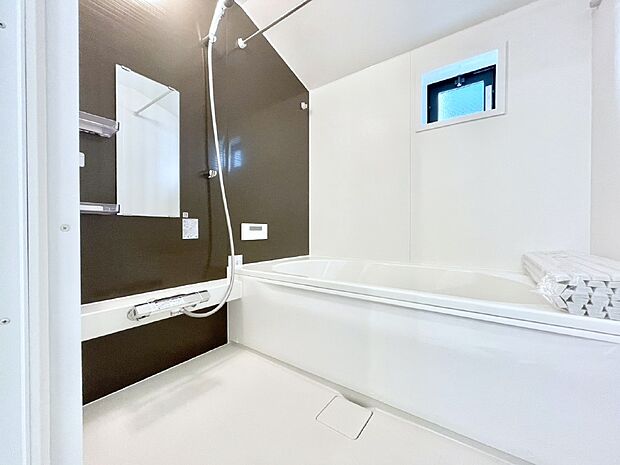 一日の疲れを癒やす大切なバスタイム。ゆっくりとお風呂を楽しんで疲れをとりたいですね!