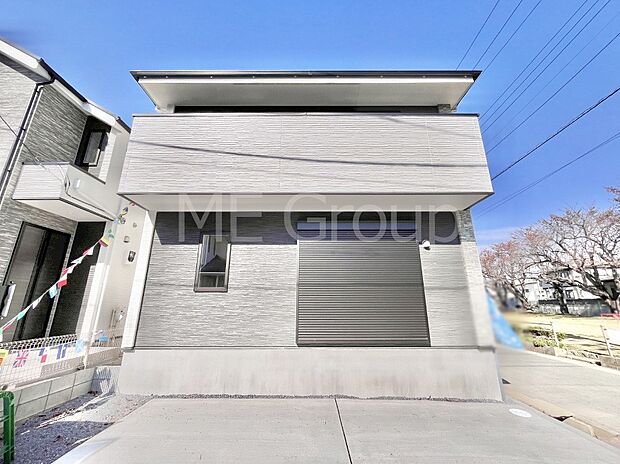 暮らしやすさと居心地の良さにこだわったシンプルで飽きのこないデザイン !