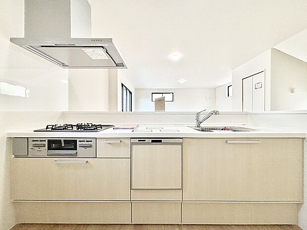 毎日使うキッチンだから、使いやすさ&お手入れのしやすさにこだわりました。