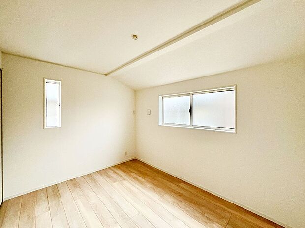 2面採光で明るさ＆風通し良好！