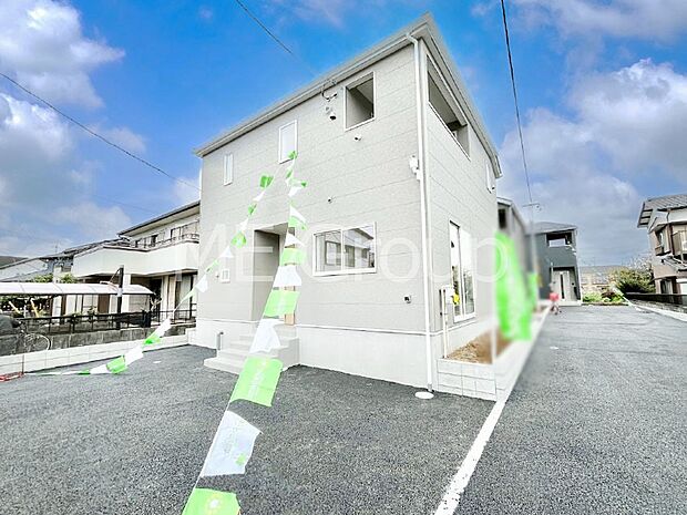 洗練された外観、上質な住空間が広がる室内は永く安心して過ごせる住居です。 