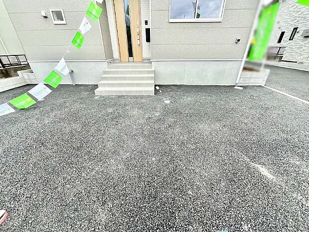 生活に欠かせない駐車スペース。