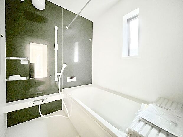 一日の疲れを癒やす大切なバスタイム。ゆっくりとお風呂を楽しんで疲れをとりたいですね!