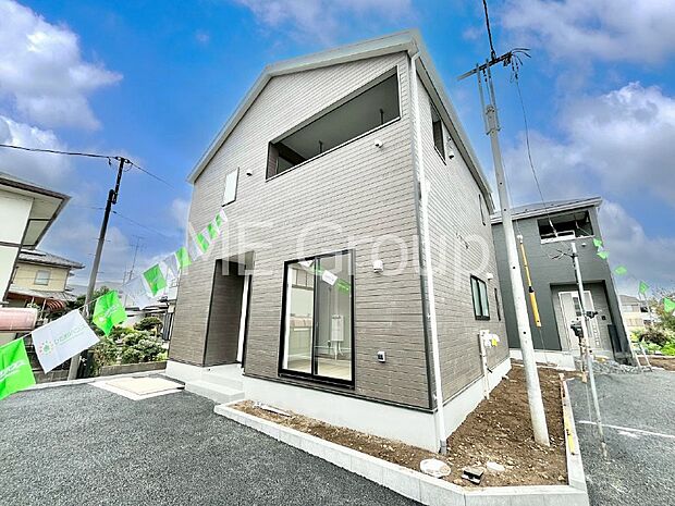 洗練された外観、上質な住空間が広がる室内は永く安心して過ごせる住居です。